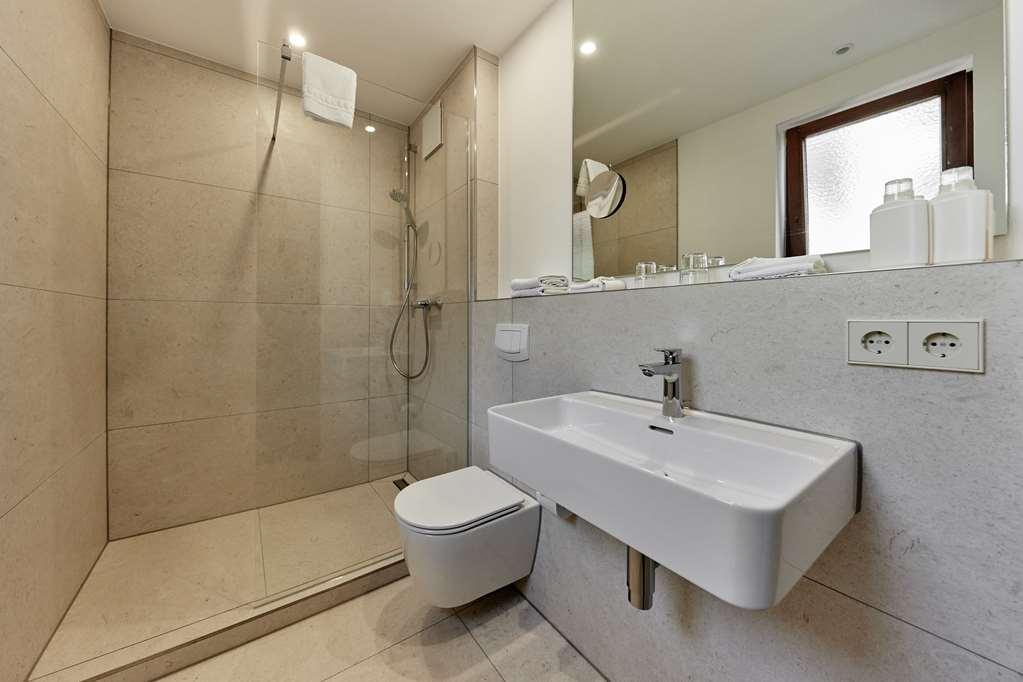 Hotel Zum Roten Baeren Freiburg Kamer foto